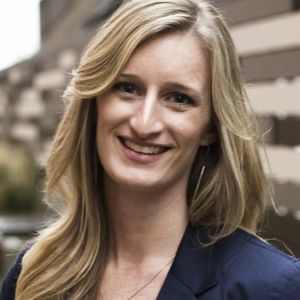 Meet your Posher, Dana